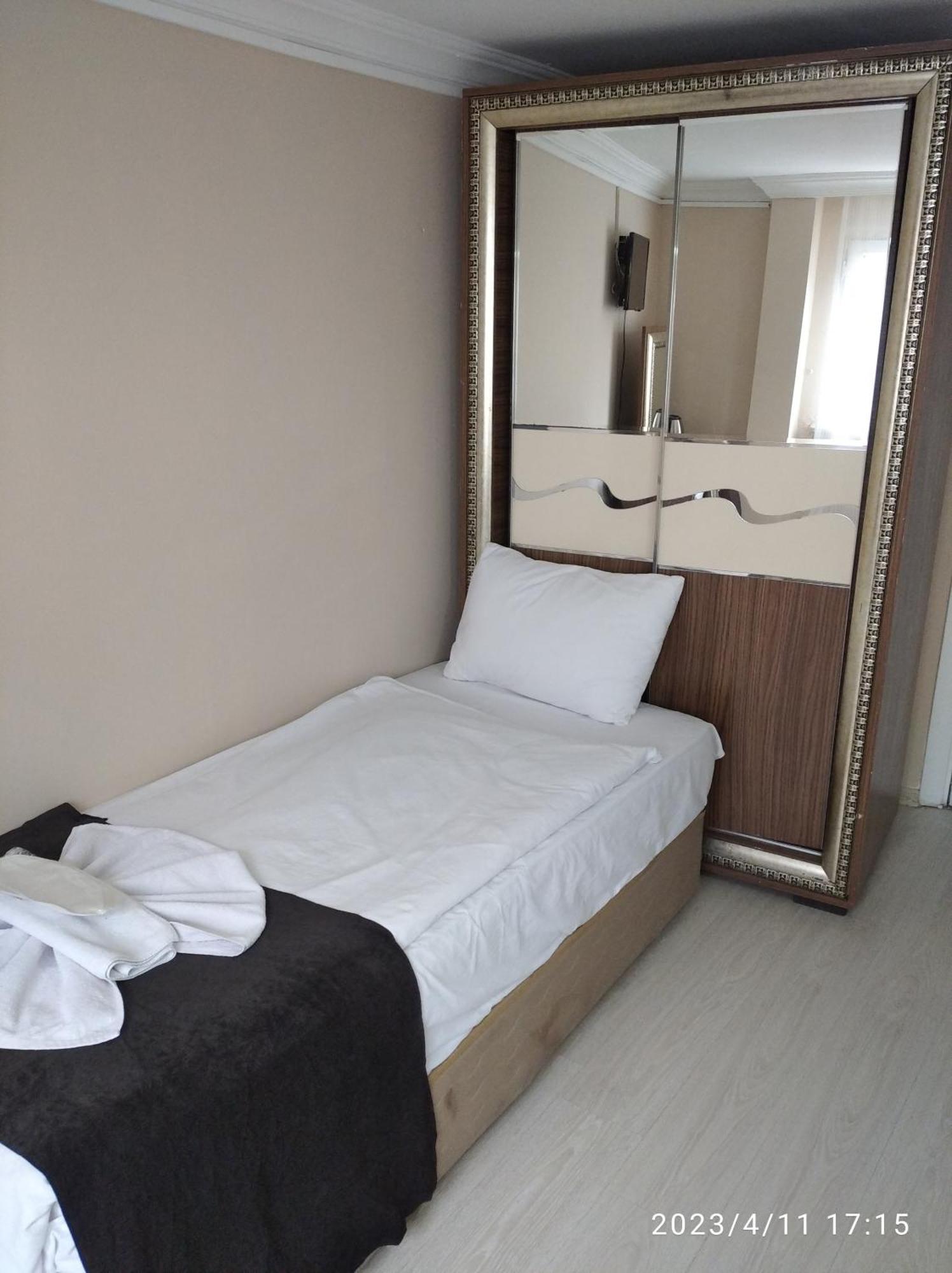 เซอร์มา ซัลทัน โฮเต็ล Hotel อิสตันบูล ภายนอก รูปภาพ